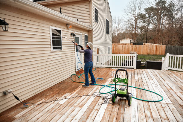 Best Garage Pressure Washing  in Dayton, WA